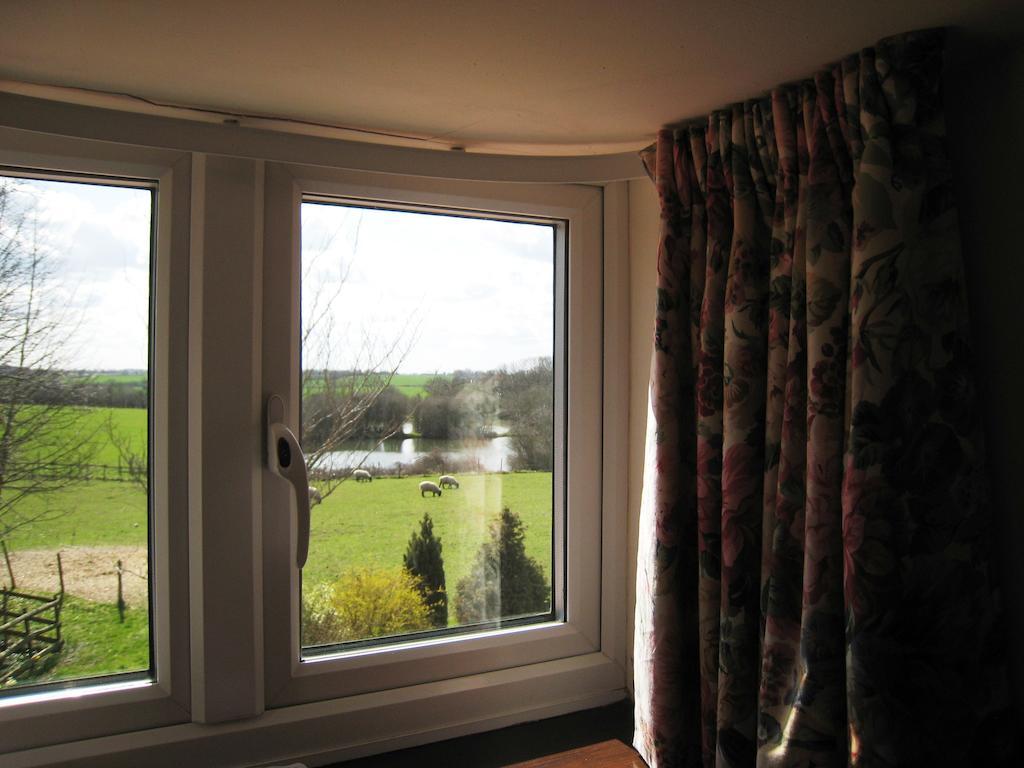 Colston Hall Farmhouse B&B Framlingham Habitación foto